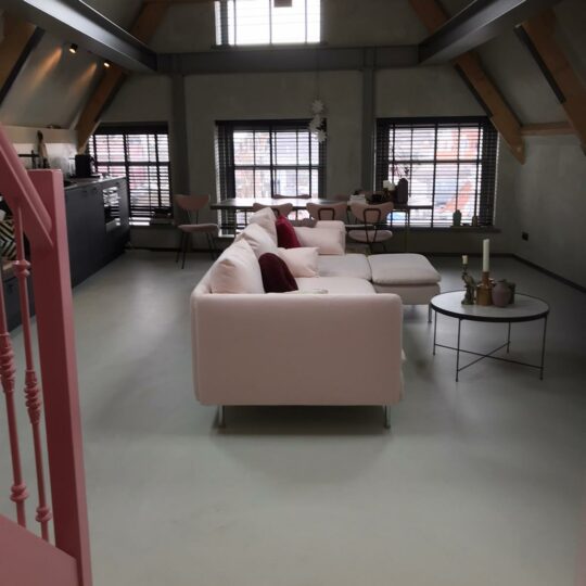 https://www.samenklussenbedrijf.nl/enimehuf/2020/12/image0-1-540x540.jpeg